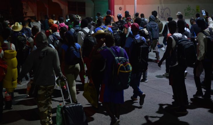 translated from Spanish: New migrant caravan is set to depart from Honduras to US
