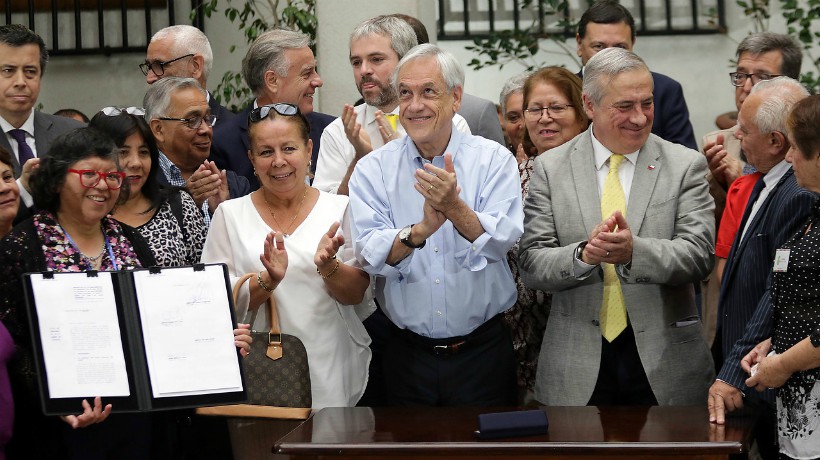 President Piñera enacted Cenabast Act that would reduce the price of medicines by 70%