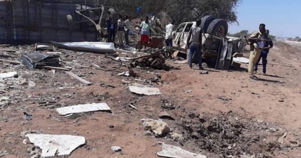 Three killed and 20 injured in terrorist attack in Somalia