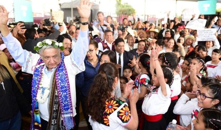 translated from Spanish: We have no NAIM cancellation awareness problem: AMLO