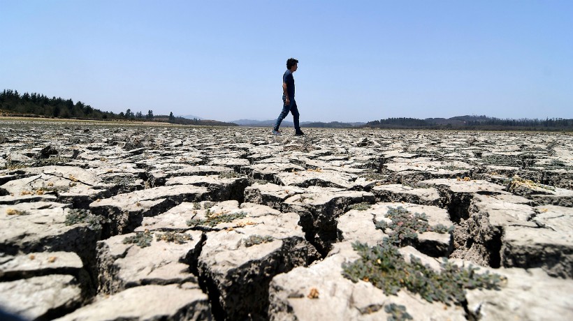 18 comunas rurales de la RM enfrentan dura crisis por el agua