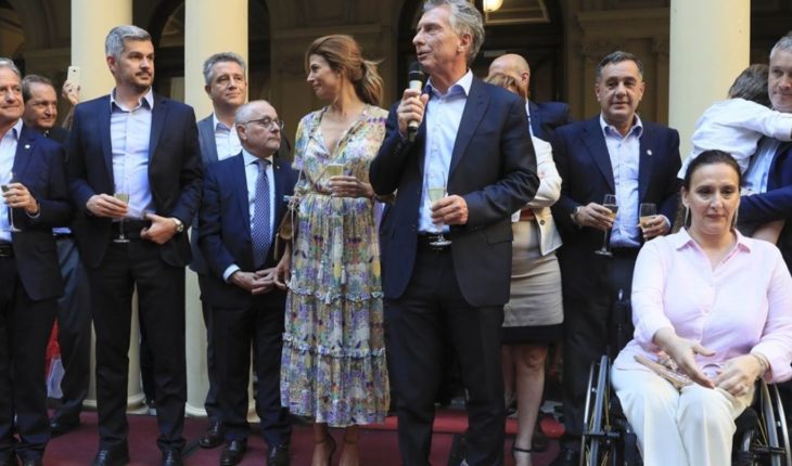 Denunciaron a Macri por el estado en que quedó la Casa Rosada