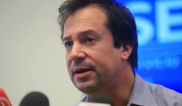 Ministro Palacios rechaza vínculo con posibles coimas en relación al audio de Hasbún