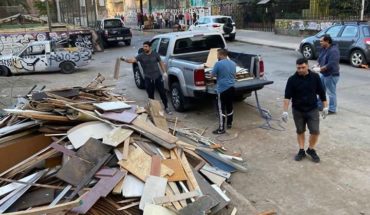 Municipalidad de Santiago multará a Carabineros por dejar escombros en la vía pública