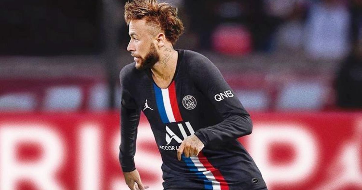 Neymar lució nuevo look en la goleada 5-0 del PSG al Montpellier