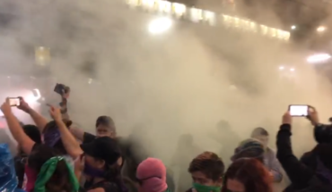 Policía disparó extintores con gas en cara de manifestantes que exigían justicia para Ingrid