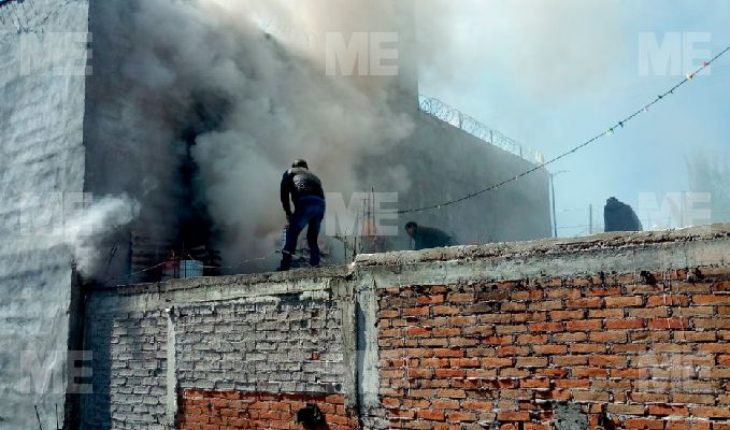 Registran incendio en vivienda de la Ampliación Eduardo Ruiz, Morelia