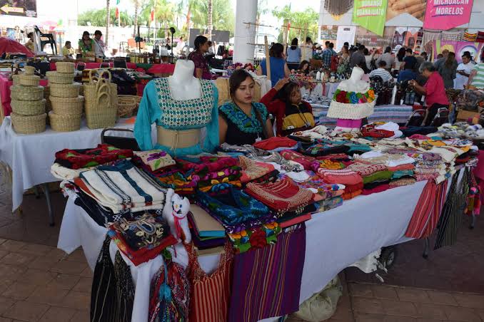 Love and Friendship Day will be celebrated with expo "Hearts of Morelia"