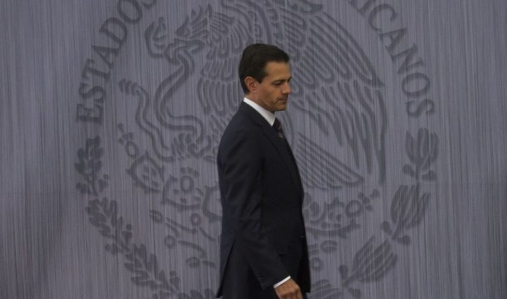 translated from Spanish: Master Scam: Not a day in EPN’s sex-ennium was stopped diverting public resources