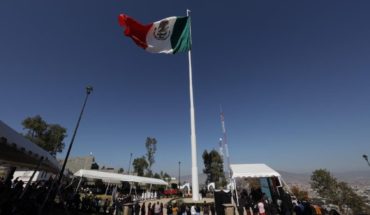 translated from Spanish: Raúl Morón headlined Flag Day ceremony