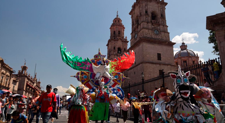 Up to 3,000 pesos will be fined for drinking alcohol at Petate Toritos Parade in Morelia