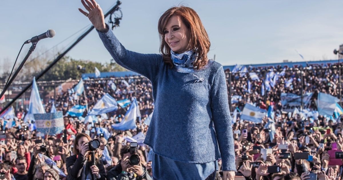 Video: La Cámpora honored Cristina Kirchner on her birthday