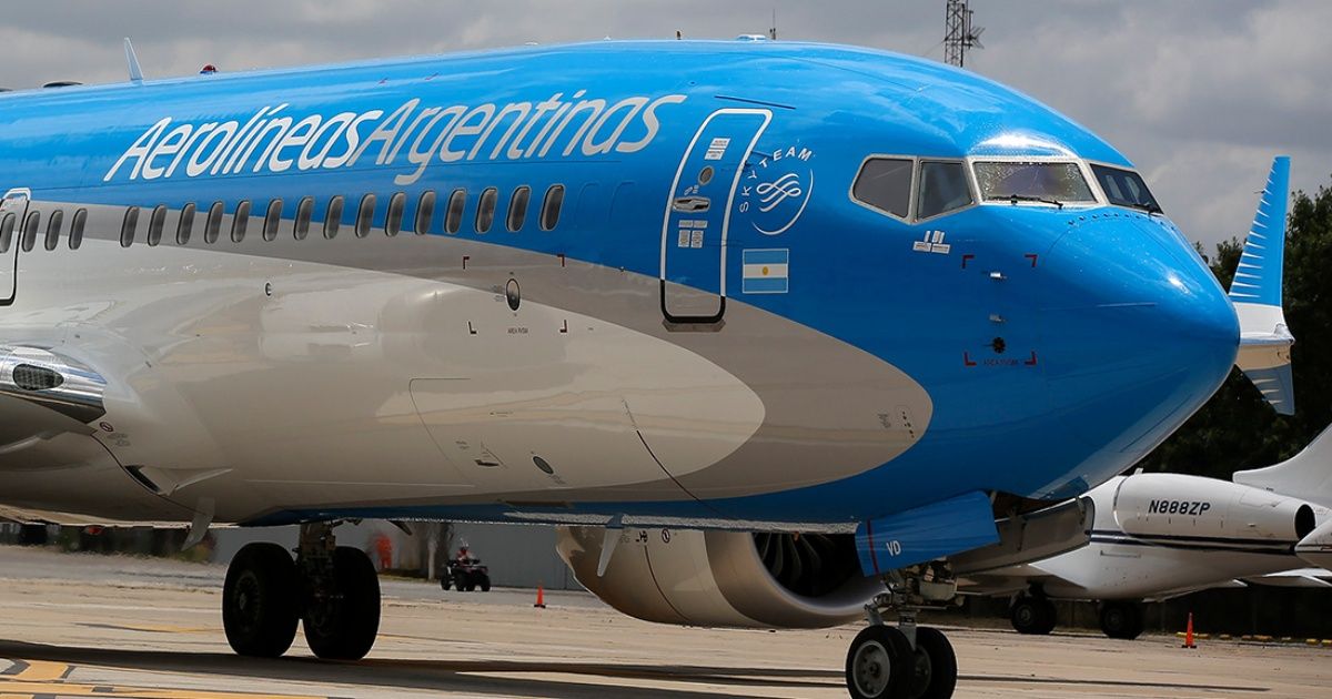 Aerolíneas Argentinas definirá vuelos de repatriación "más espaciados"