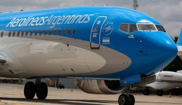 Aerolíneas Argentinas definirá vuelos de repatriación “más espaciados”