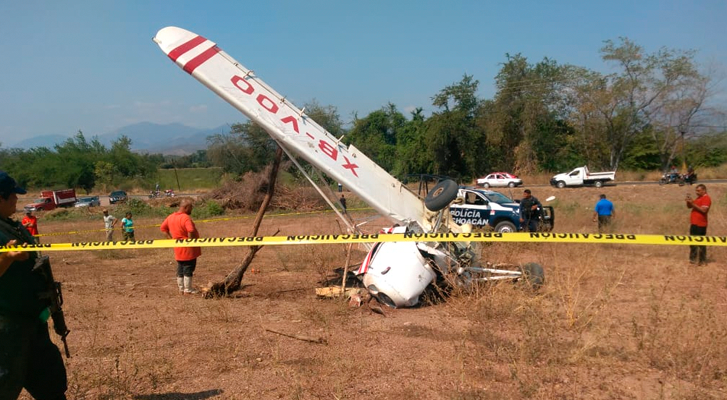 Avioneta fumigadora se desploma en "Tepeque", el piloto fallece