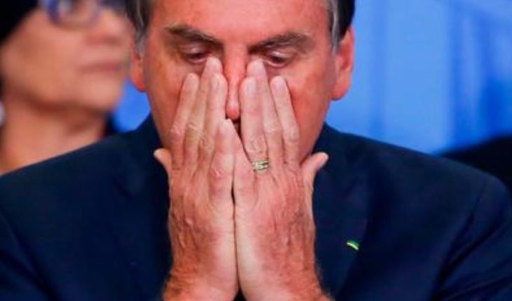 Bolsonaro viola la cuarentena de coronavirus y asiste a marcha