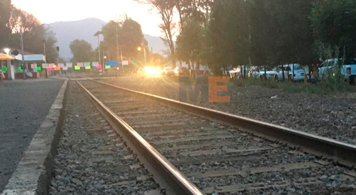 "Centistas" han desbloqueado vías del tren; sólo mantienen presencia, en Uruapan
