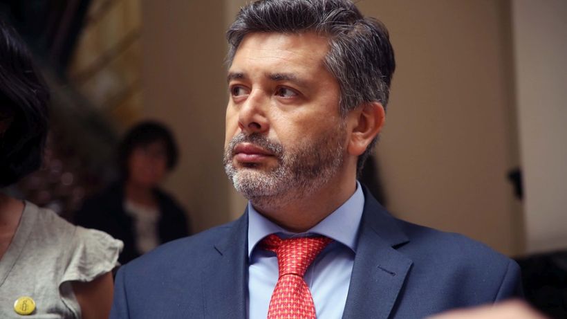 Corte de Santiago suspendió al juez Urrutia y dejó sin efecto liberación de imputados de "primera línea"
