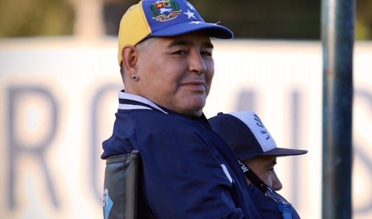 Diego Maradona se prepara para jugar con Boca con una duda en Gimnasia