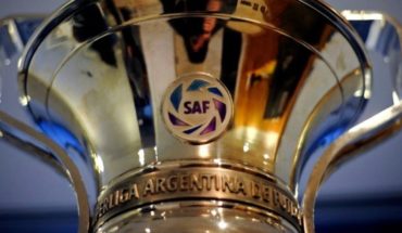 El trofeo de la Superliga no estará con el puntero: irá a La Bombonera