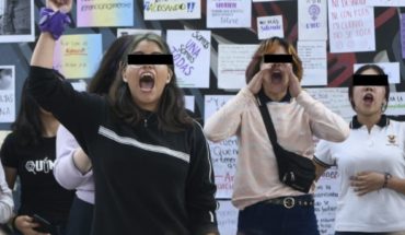 “Esto es por ti, Mariana”: alumnas de prepa UAS denuncian en Tendedero machismo por feminicidio de Mariana