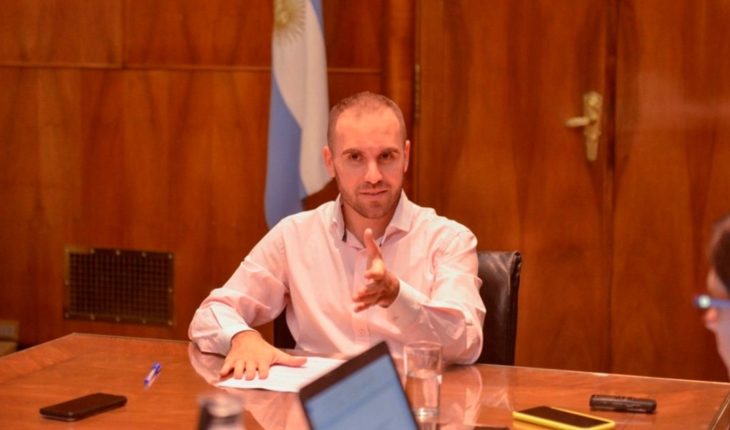 Guzmán presentó los lineamientos de la oferta que hará a los bonistas privados