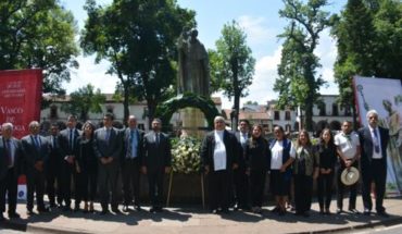 Memoria de Vasco de Quiroga es honrada por Pátzcuaro; hay avances para su beatificación: Arzobispo