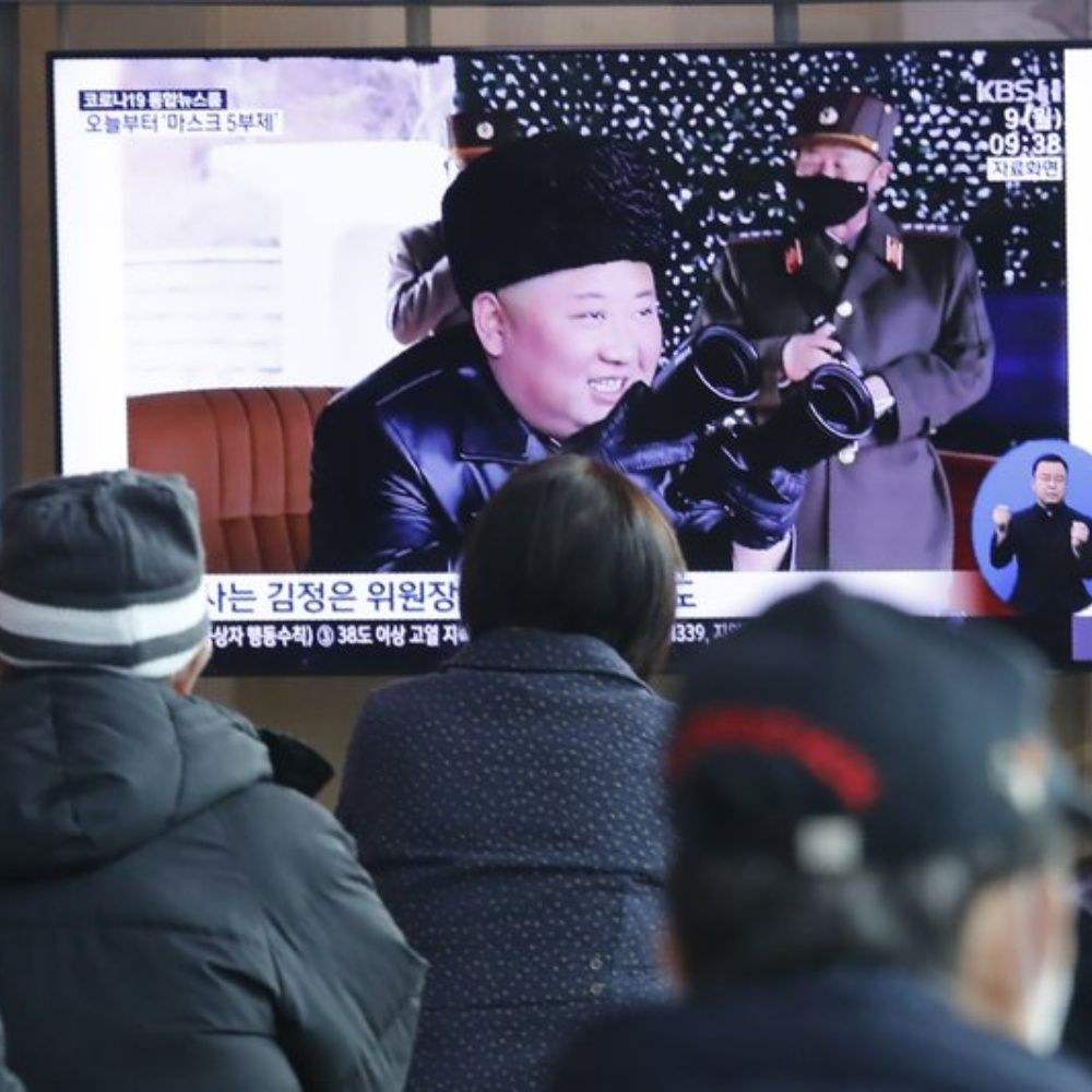 Norcorea lanza proyectiles tras anunciar acción “enérgica”