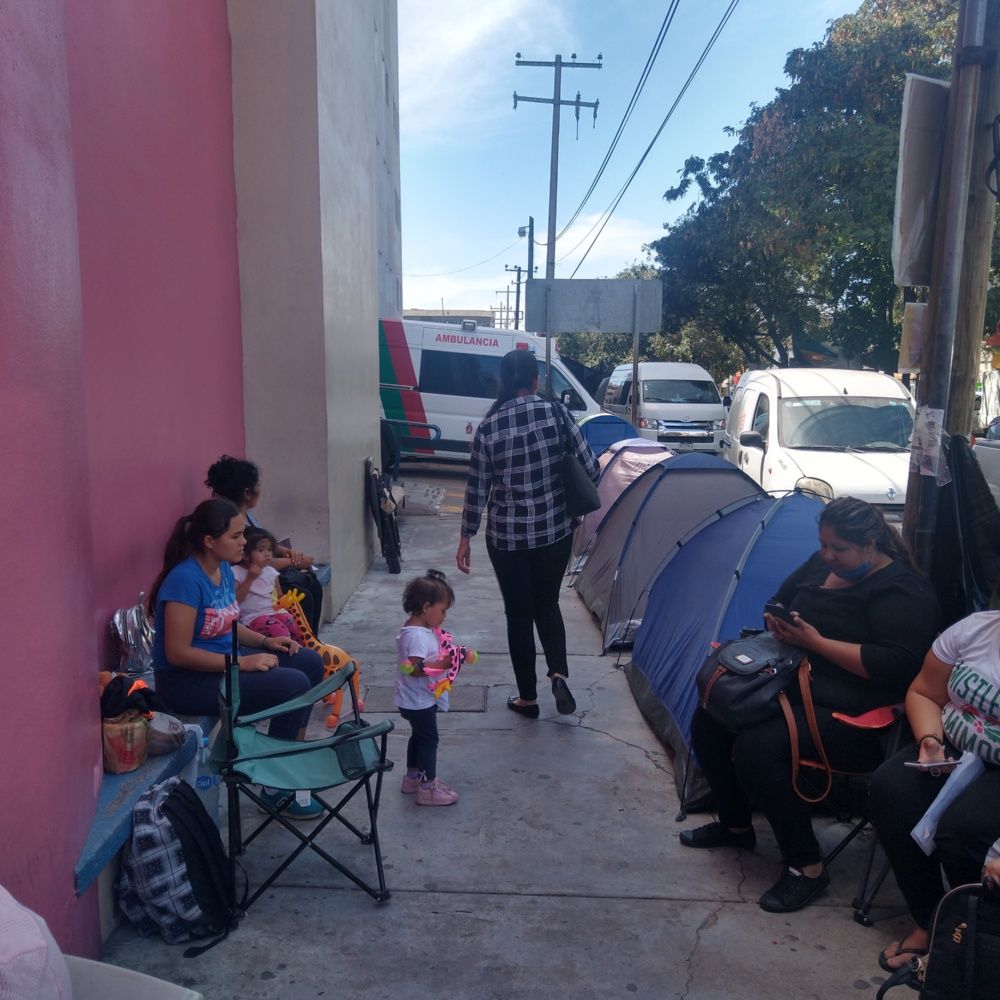 Pediátrico de Sinaloa impide acceso a familiares si no compran medicinas