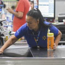 Plan preventivo de Walmart Chile para colaboradores y clientes