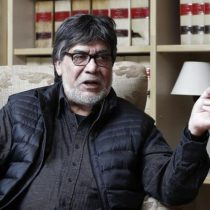 Primer chileno diagnosticado con Coronavirus: escritor Luis Sepúlveda contrajo la enfermedad tras festival literario y permanece en cuarentena en España