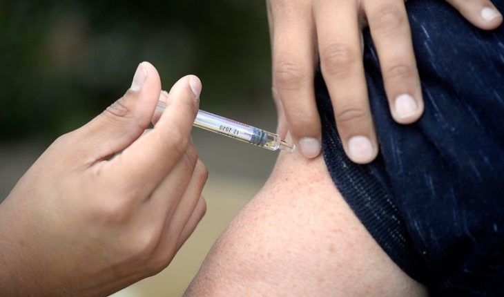 Salud confirmó vacunación contra Influenza llegó al 20% en su segundo día y que hay vacunas para toda la población de riesgo