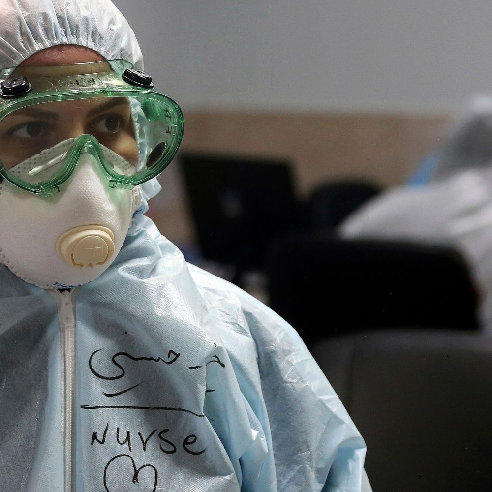 Suman 291 personas muertas por coronavirus en Irán