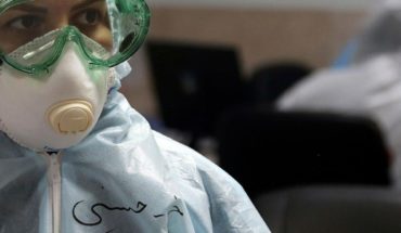 Suman 291 personas muertas por coronavirus en Irán