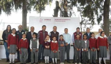Tres mil niñas y niños se han visto beneficiados con la entrega de lentes: Raúl Morón