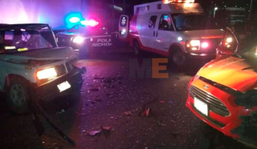 Tres personas resultan lesionadas en accidente vial en Tacámbaro, Michoacán