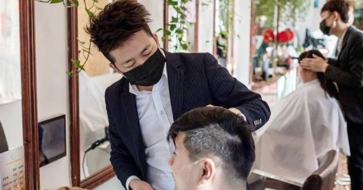 VIDEO VIRAL: Coronavirus enloquece a peluqueros chinos