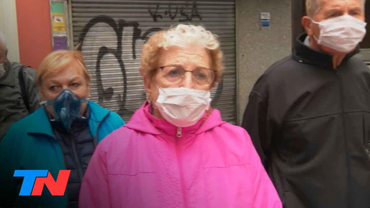Coronavirus | La pesadilla de los jubilados argentinos varados en España: se sienten abandonados
