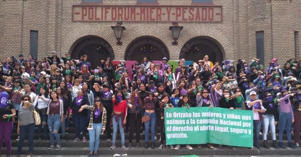 marchan en Veracruz contra violencia de género