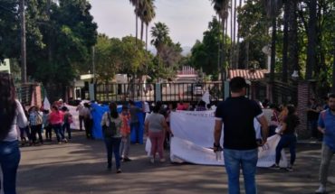 translated from Spanish: Authorities do not respond to request for military base in Tepuche, Culiacan