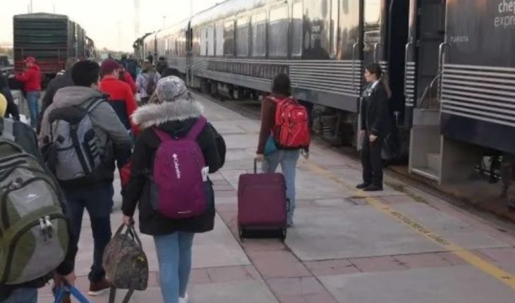 translated from Spanish: Chepe Express economy class suspends services for Covid-19 prevention