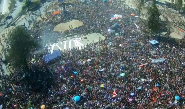 translated from Spanish: Coordinator 8M estimates in 2 million the attendance to massive mobilizations for the international day of women