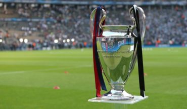 translated from Spanish: Coronavirus: UEFA postpones Champions And Europa League finals