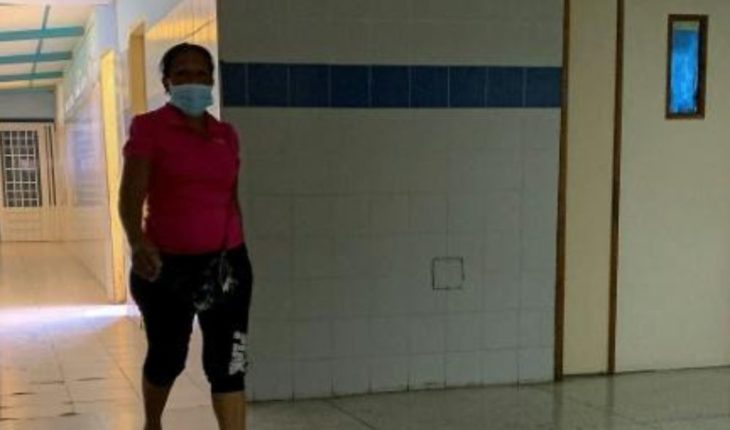 translated from Spanish: Coronavirus makes fear of health disaster in Venezuela