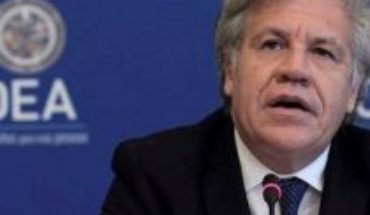 translated from Spanish: Luis Almagro is re-elected as Secretary General of the OAS