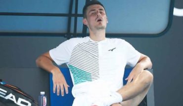 translated from Spanish: Tennis player Bernard Tomic confessed that he invented being infected with coronavirus