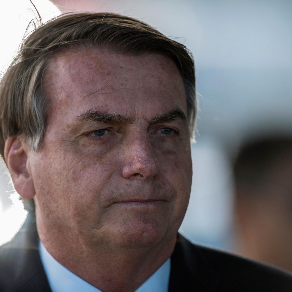 "¿Qué quieren que haga", responde Bolsonaro a subida de muertes por COVID-19