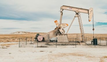 El barril de petróleo en Estados Unidos cotiza por primera vez a valor negativo