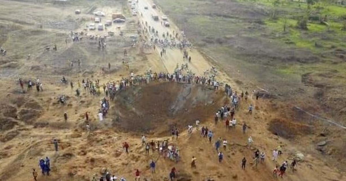 FOTO VIRAL: Revelan la verdad sobre supuesto meteorito en Nigeria