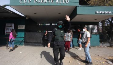 Gendarmería trasladó a 86 reclusos desde la Cárcel de Puente Alto al Penal de Talagante